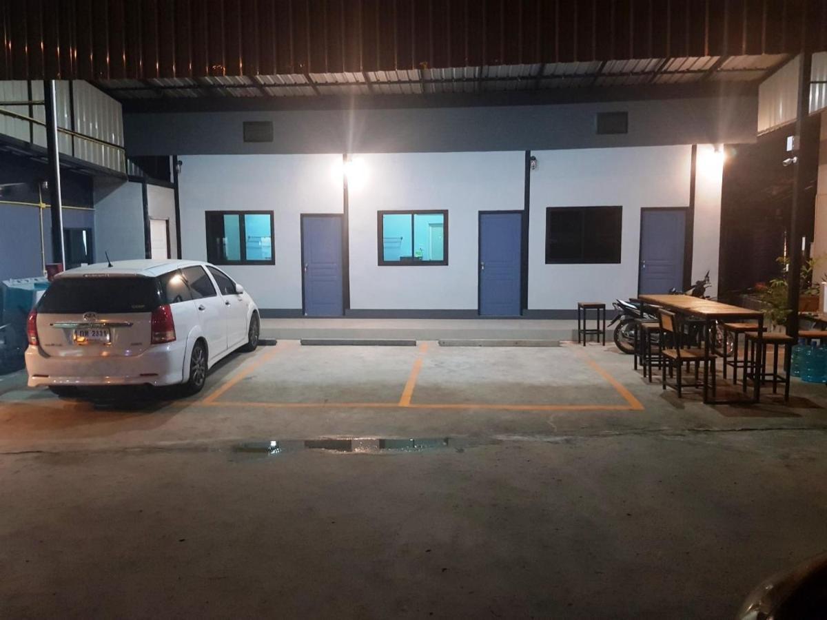 Room62 Lom Sak Exterior photo